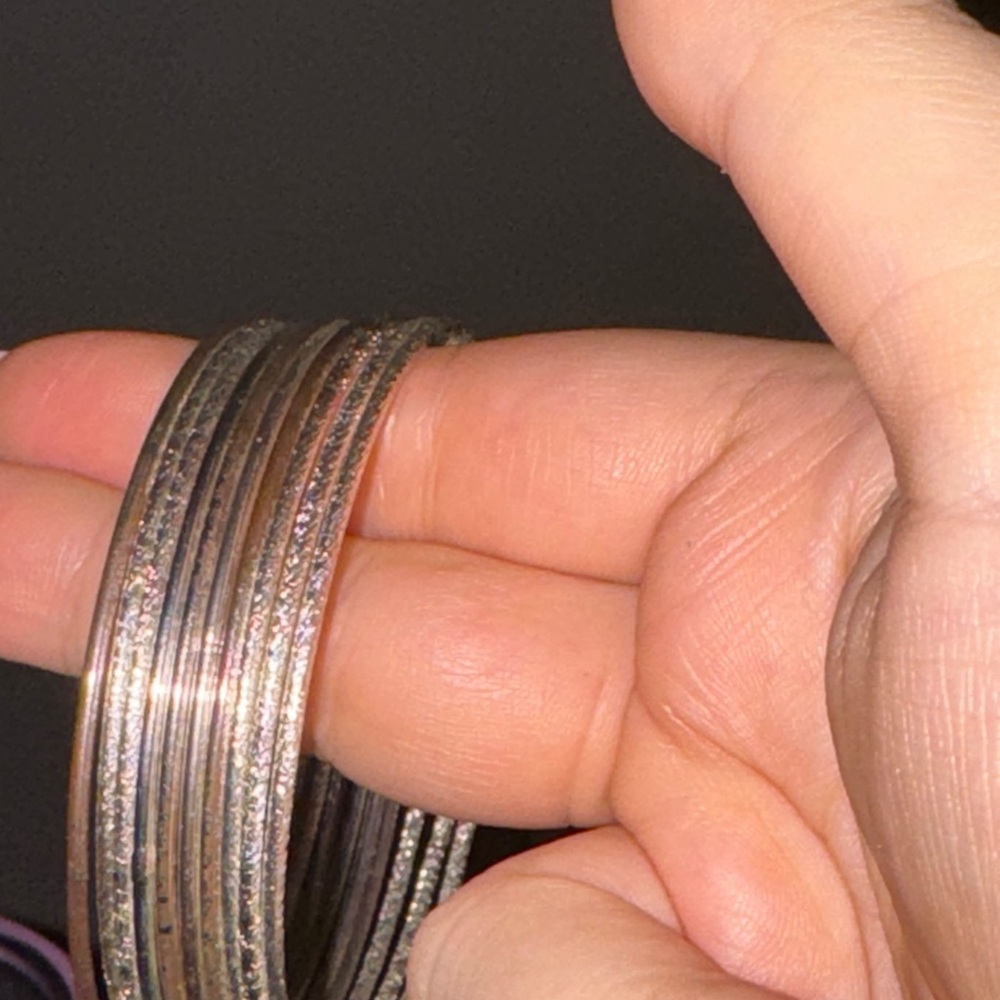 Elegant Silver Bangle Set - Picture 4 of 4